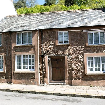 The Oval Villa Dunster Bagian luar foto